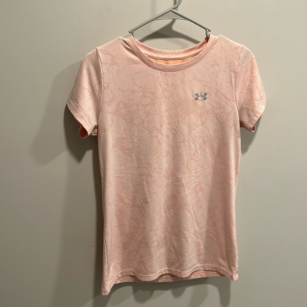Under armor shirt